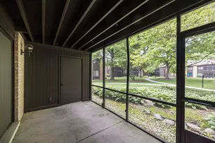 740 Saint Andrews Ln, Crystal Lake, IL 60014 - Photo 16