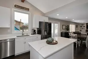 11732 Hidden Brook Ct, Orland Park, IL 60467 - Photo 8