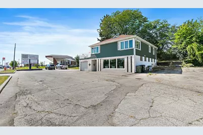 31828 N US Highway 12, Volo, IL 60073 - Photo 6