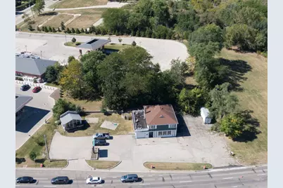 31828 N US Highway 12, Volo, IL 60073 - Photo 2