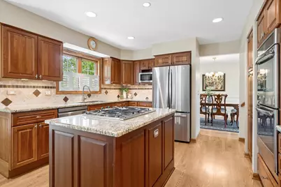 755 Warwick Court, Lake Zurich, IL 60047 - Photo 14