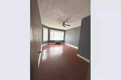 7655 S Yates Boulevard #2410-2, Chicago, IL 60649 - Photo 8