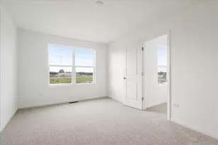 721 Fairfield Dr, Oswego, IL 60543 - Photo 28