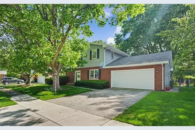 1910 Augusta Drive, Champaign, IL 61821 - Photo 2