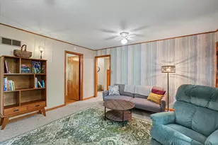 1910 Augusta Dr, Champaign, IL 61821 - Photo 22
