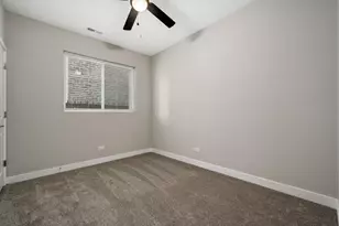3031 W Warren Blvd, Chicago, IL 60612 - Photo 8