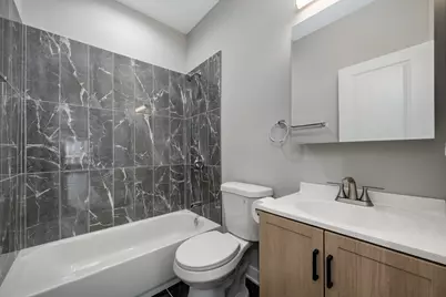 3031 W Warren Boulevard, Chicago, IL 60612 - Photo 18
