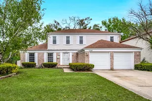 17807 Stonebridge Dr, Hazel Crest, IL 60429 - Photo 1