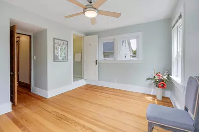 379 Seminary Avenue, Aurora, IL 60505 - Photo 22