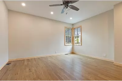 218 N London Avenue, Rockford, IL 61107 - Photo 4