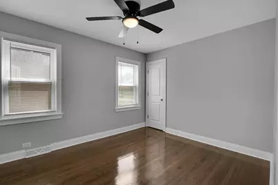 9709 S Avalon Avenue, Chicago, IL 60628 - Photo 12