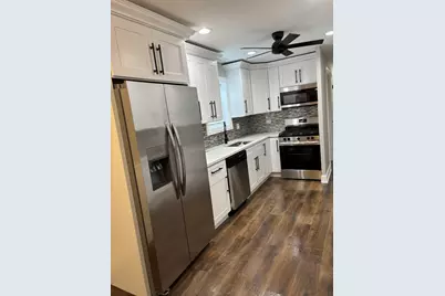 7737 S Champlain Avenue, Chicago, IL 60619 - Photo 2