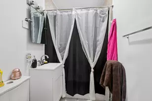 8012 S Honore St, Chicago, IL 60620 - Photo 24