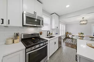 6126 W Roscoe St, Chicago, IL 60634 - Photo 14