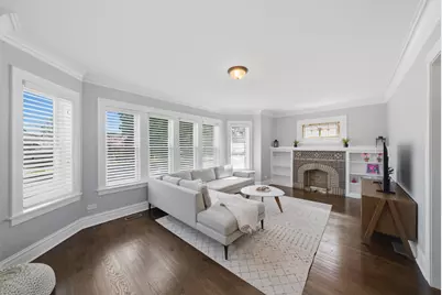 6126 W Roscoe Street, Chicago, IL 60634 - Photo 2