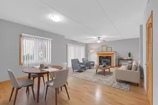 8747 W Bryn Mawr Ave, Chicago, IL 60631 - Photo 2