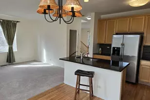 211 Valley View Dr, Saint Charles, IL 60175 - Photo 16