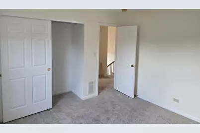 211 Valley View Drive, Saint Charles, IL 60175 - Photo 30