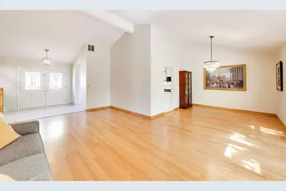 1832 Smith Road, Northbrook, IL 60062 - Photo 4