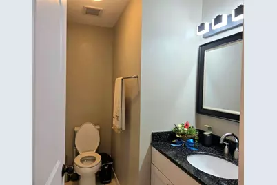 5139 N East River Road #162F, Chicago, IL 60656 - Photo 14