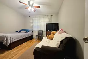 5139 N East River Rd, Chicago, IL 60656 - Photo 10
