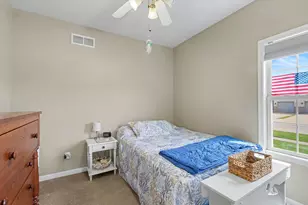 3802 Sandstone Dr, Champaign, IL 61822 - Photo 20