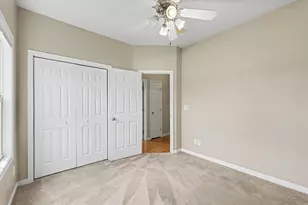 3802 Sandstone Dr, Champaign, IL 61822 - Photo 24