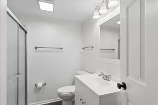 38187 N North Shore Ave, Beach Park, IL 60087 - Photo 12