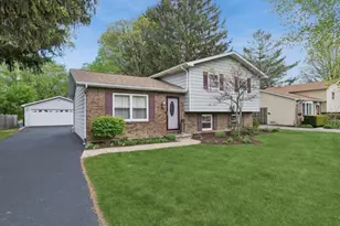 38187 N North Shore Ave, Beach Park, IL 60087 - Photo 1