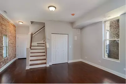 3143 W Warren Boulevard, Chicago, IL 60612 - Photo 6