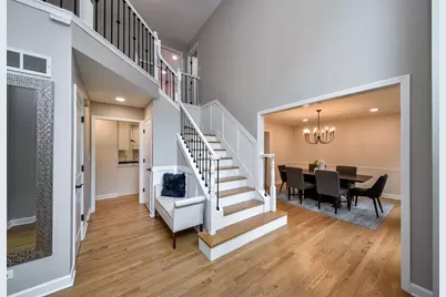 352 Millcreek Lane, Naperville, IL 60540 - Photo 2