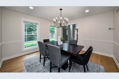 352 Millcreek Lane, Naperville, IL 60540 - Photo 12