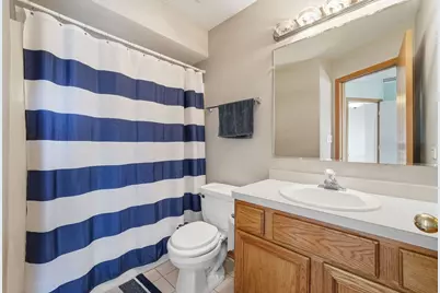 8627 Miroballi Drive, Hickory Hills, IL 60457 - Photo 16