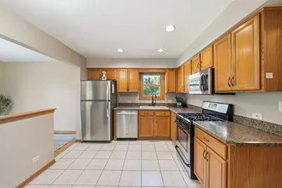 8627 Miroballi Drive, Hickory Hills, IL 60457 - Photo 6