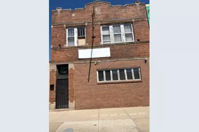 2852 W 63rd Street, Chicago, IL 60629 - Photo 2