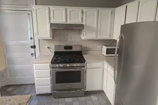410 Ridge Ave, Evanston, IL 60202 - Photo 6