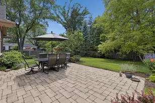 860 Kenton Rd, Deerfield, IL 60015 - Photo 42