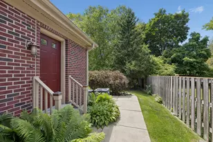 860 Kenton Rd, Deerfield, IL 60015 - Photo 40