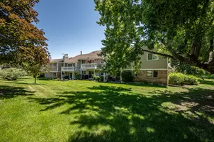 22 Superior Ct, Schaumburg, IL 60193 - Photo 32