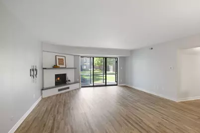 740 Saint Andrews Lane #4, Crystal Lake, IL 60014 - Photo 6