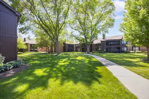 740 Saint Andrews Ln, Crystal Lake, IL 60014 - Photo 20