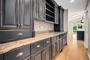 2S560 Seneca Dr, Wheaton, IL 60189 - Photo 18