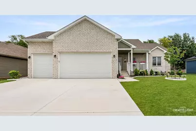 20929 Lakewoods Lane, Shorewood, IL 60404 - Photo 1