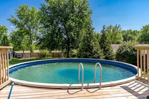 4870 Fielding Rd, Rockford, IL 61102 - Photo 12