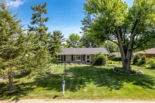 4870 Fielding Rd, Rockford, IL 61102 - Photo 48