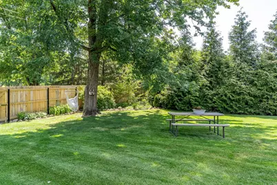 4870 Fielding Road, Rockford, IL 61102 - Photo 8