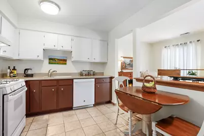 304 Windstream Court, Aurora, IL 60504 - Photo 8