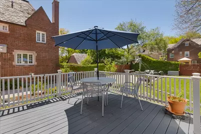 6910 S Euclid Avenue, Chicago, IL 60649 - Photo 4