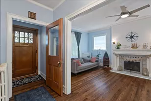 6910 S Euclid Ave, Chicago, IL 60649 - Photo 8
