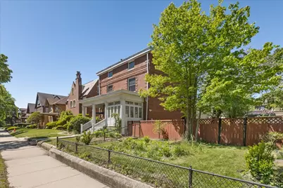 6910 S Euclid Avenue, Chicago, IL 60649 - Photo 2